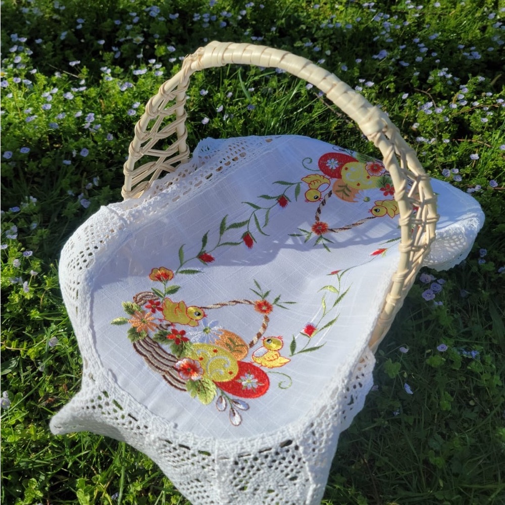 Ukrainian machine-embroidered Easter Basket Cover, Rushnyk Ukraine, US 45*60 cm - Picture 5 of 5